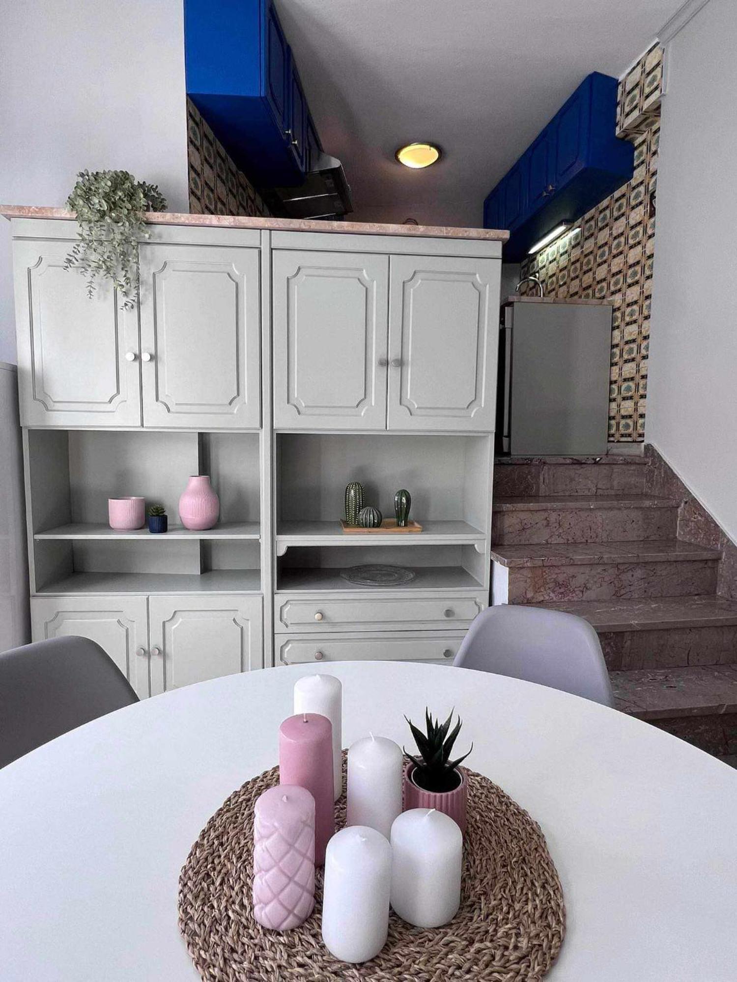 Retro House With Garden In Anopoli Villa เทสซาโลนิกิ ภายนอก รูปภาพ